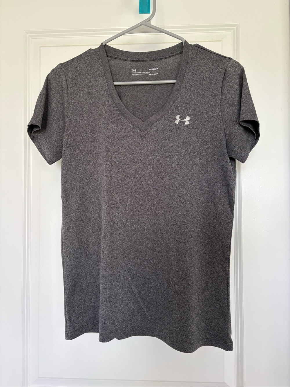 Under Armour Women's Short Sleeve V-Neck Tee - Charcoal Gray